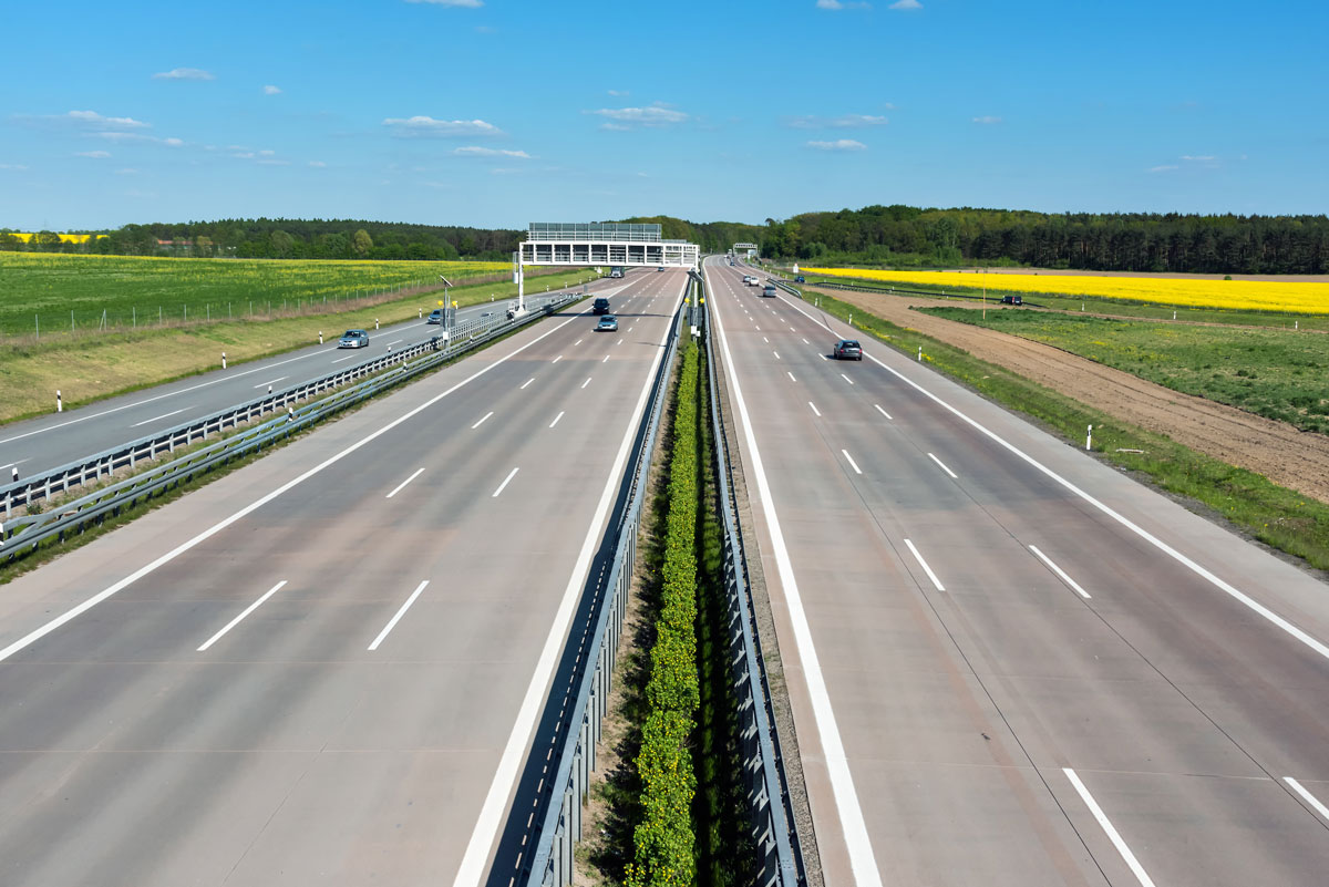 In germania este ilegal să rămâi pe autostrada fără combustibil